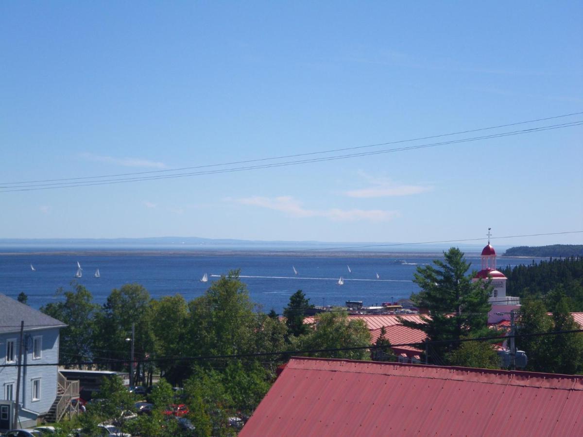 Hebergement Du Bateau Tadoussac Zewnętrze zdjęcie